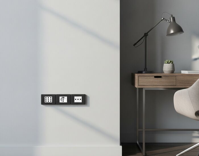 Outlets Plastic White Electrical 01 3D Model