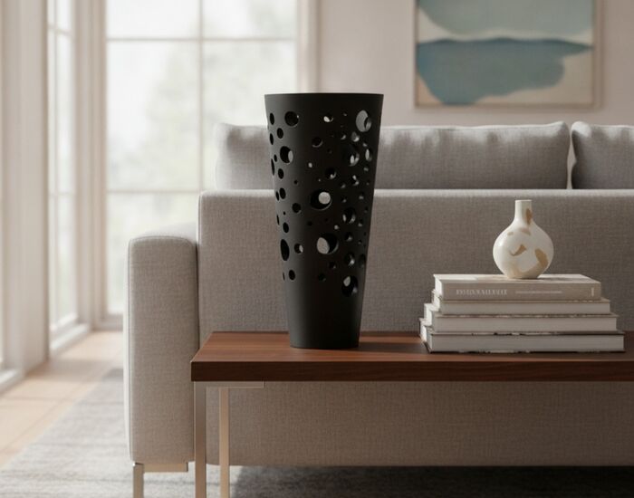 Round Plastic Black Pot 07 3D Model